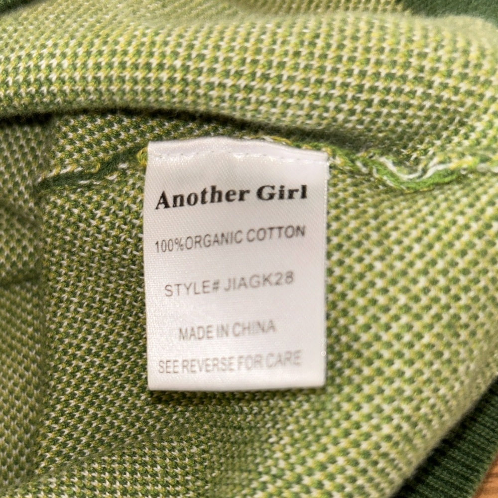 Urban Outfitters Women’s Geometric Green White Long Sleeve Crop Cotton Shirt Lrg - Picture 14 of 16